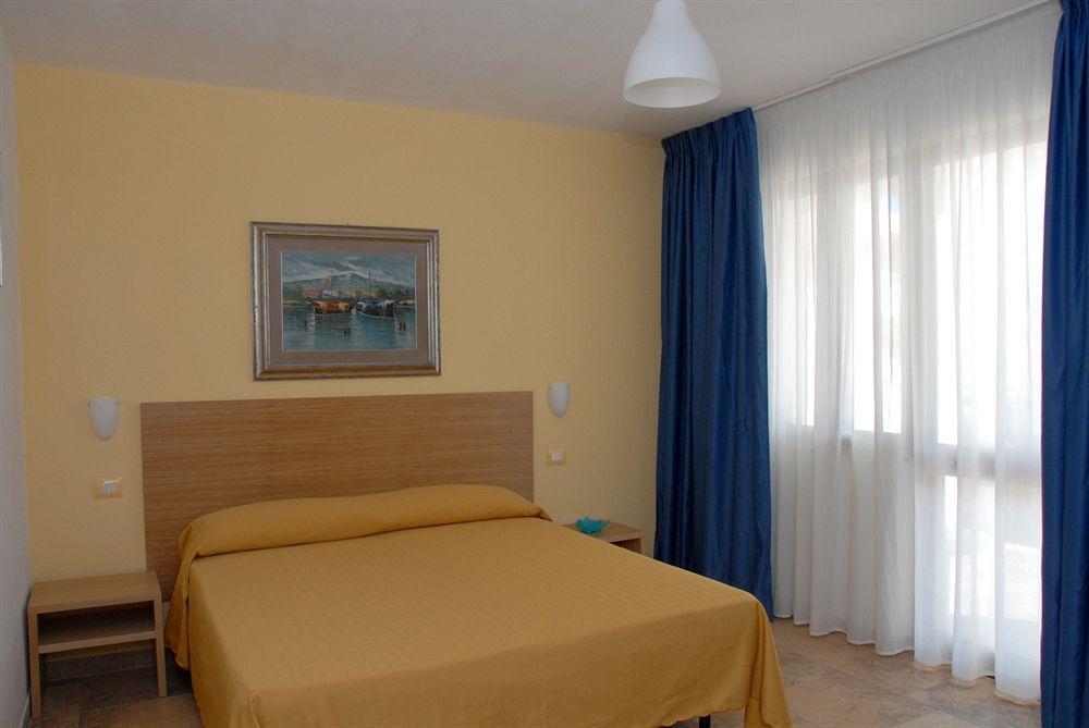 Torre Guaceto Resort Carovigno Exterior photo